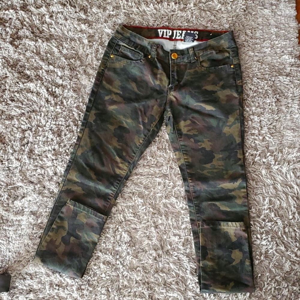 Camo jeans size 9/10